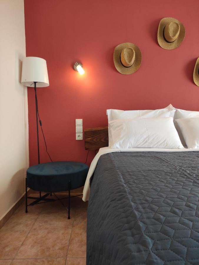 Poseidon Rooms Kala Nera Eksteriør billede