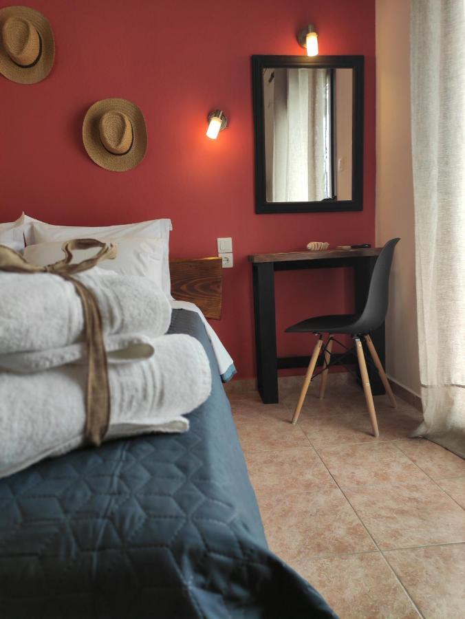 Poseidon Rooms Kala Nera Eksteriør billede